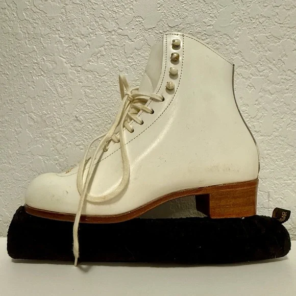 Riedel white Lace-Up Women's figure skates - Picture 5 of 14